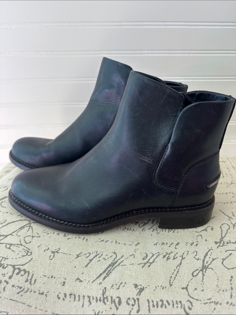 Franco Sarto Women's Black Leather Ankle Boots 6